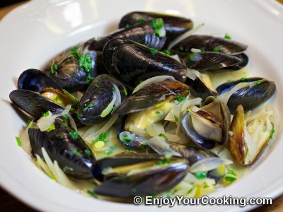 Mussels Steamed with Shallots in Wine and Butter Sauce Recipe: Step 11