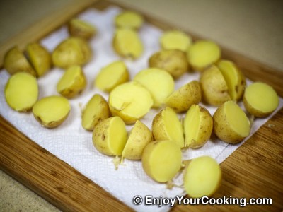 Potatoes Fried with Garlic and Caraway Seeds Recipe: Step 3