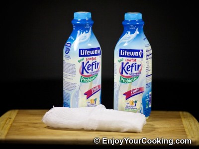 How to Make Quark from Kefir: Step 1