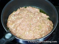 Flatten meat mix into thin layer