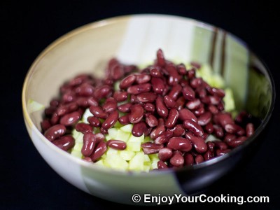 Bean, Cucumber and Bell Pepper Salad Recipe: Step 5