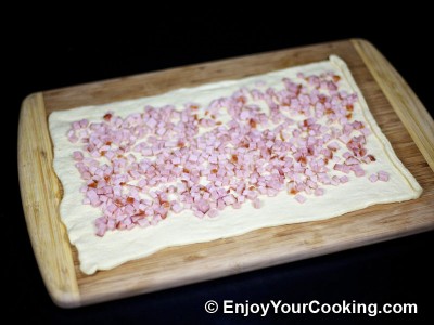 Quick Crescent Rolls with Meat and Cheese Recipe: Step 3