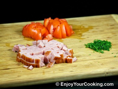 Scrambled Eggs with Ham and Tomatoes Recipe: Step 2