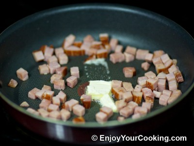Scrambled Eggs with Ham and Tomatoes Recipe: Step 4