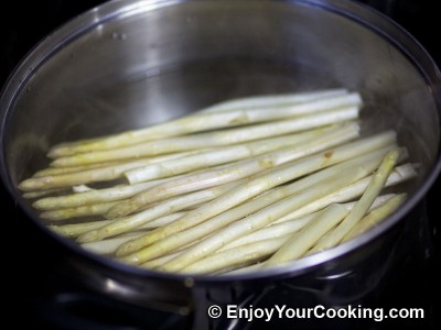 Shrimp and Asparagus Salad Recipe: Step 2