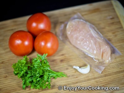Tomato and Chicken Salad Recipe: Step 1