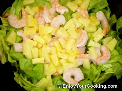 Shrimp, Lettuce and Egg Salad Recipe: Step 4