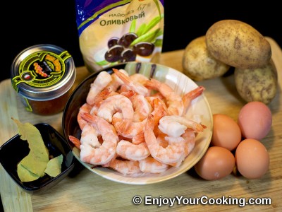 Shrimp, Egg and Potato Layered Salad Recipe: Step 1