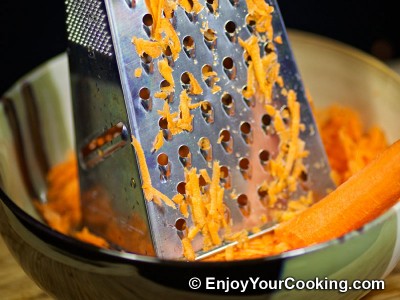 Carrots, Raisins and Ginger Salad Recipe: Step 4