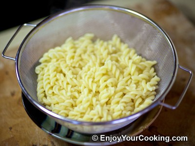 Creamy Fusilli Pasta with Broccoli and Cheese Recipe: Step 3