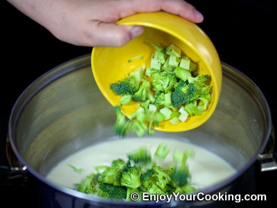Creamy Fusilli Pasta with Broccoli and Cheese Recipe: Step 5