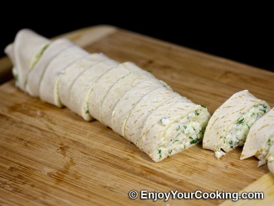 Tortilla Rolls with Fresh Cheese and Garlic Recipe: Step 11