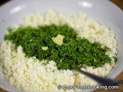 Tortilla Rolls with Fresh Cheese and Garlic Recipe: Step 4