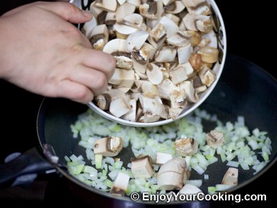 Shrimps, Mushroom and Rice Salad  Recipe: Step 3