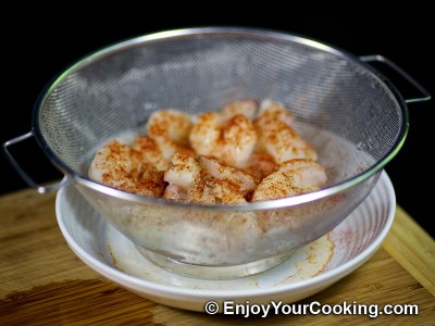 Shrimps in Sour Cream Sauce Recipe: Step 2