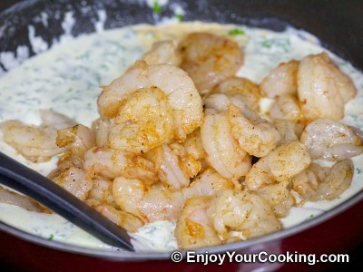 Shrimps in Sour Cream Sauce Recipe: Step 8