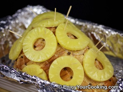 Pineapple Juice and Brown Sugar Glazed Ham Recipe: Step 3
