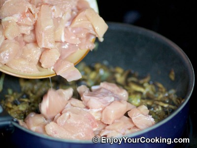 Spaghetti Squash with Chicken and Mushrooms Recipe: Step 7