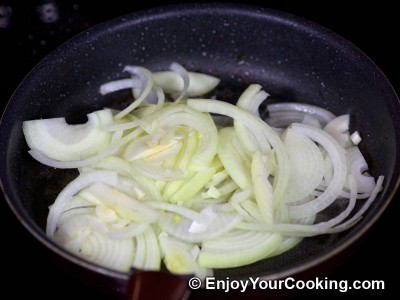 Recipe for Rabbit Stew with Mushrooms and Sour Cream: Step 6a