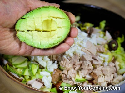 Raw Vegetables and Chicken Salad with Feta: Step 13a