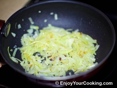 Recipe for Quick Fried Beef with Onions: Step 3