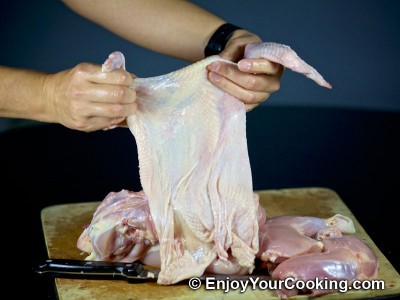 How to Skin Raw Chicken in One Piece