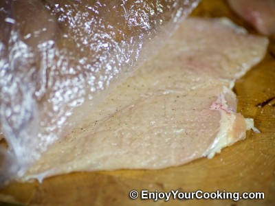 Baked Chicken Rolls with Cheese and Butter: Step 4b