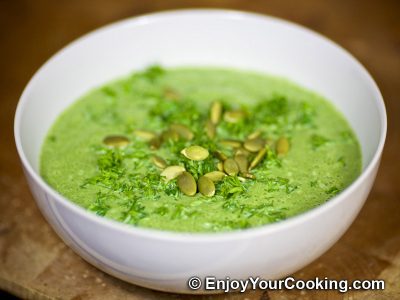 Summer Squash and Spinach Soup-Puree