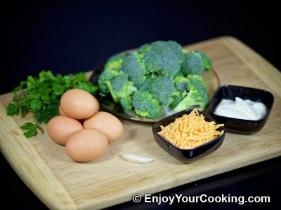 Omelette with Broccoli: Step 1