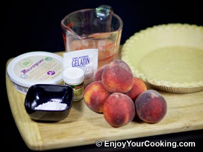 Fresh Peach Pie: Step 1