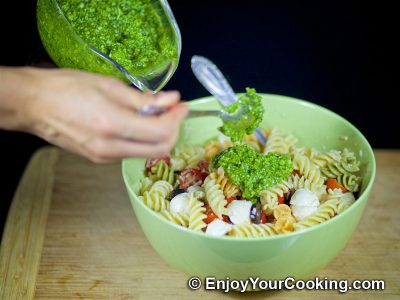 Pesto Pasta Salad with Tomatoes and Mozzarella: Step 9