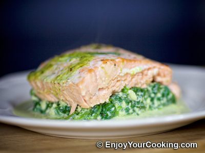 Creamy Spinach with Eggs: Step 12