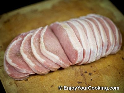 Tomato and Cheese Stuffed Pork Loin: Step 4