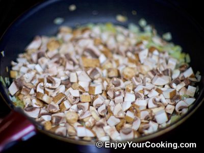 Chicken, Tomato and Mushroom Salad: Step 4