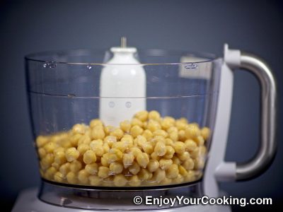 Homemade Chickpea Hummus: Step 2