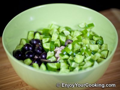 Apple and Cucumber Salad with Chicken: Step 4