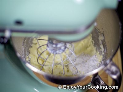 Cream Cheese Frosting: Step 6
