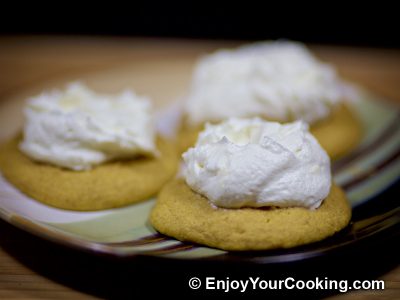 Cream Cheese Frosting: Step 9