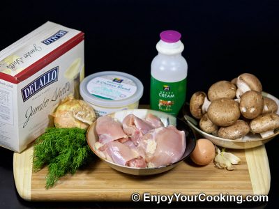 Mushroom and Chicken Stuffed Pasta: Step 1