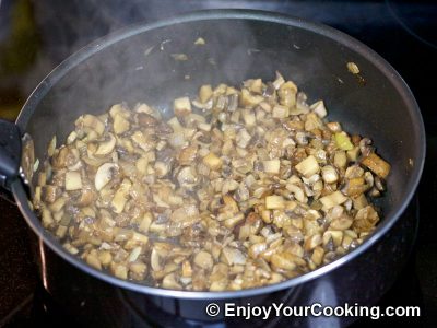 Mushroom and Chicken Stuffed Pasta: Step 4