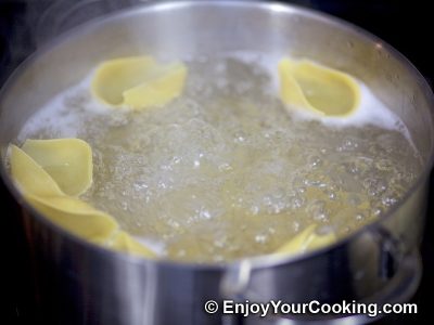 Mushroom and Chicken Stuffed Pasta: Step 8