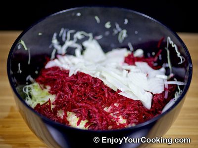 Raw Beets and Cabbage Salad 5