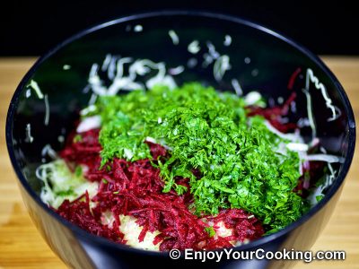 Raw Beets and Cabbage Salad 6