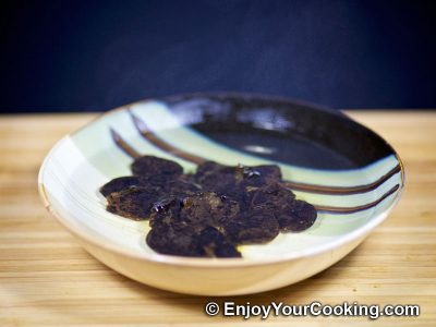 Cabbage with Prunes: Step 2