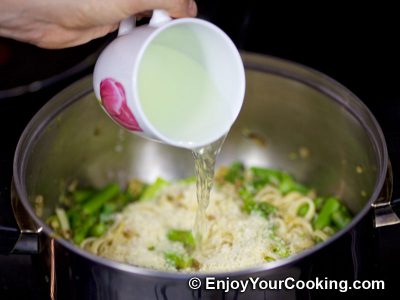 Pasta with Asparagus and Parmesan: Step 12