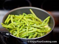 Green Beans Fried with Breadcrumbs and Garlic: Step 6b