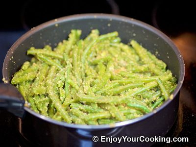 Green Beans Fried with Breadcrumbs and Garlic: Step 8