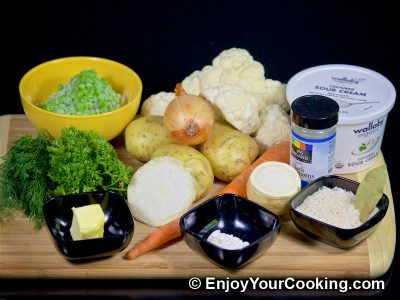 Vegetable Soup with Cauliflower and Rice: Step 