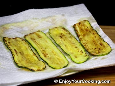 Zucchini Rolls with Cream Cheese: Step 11