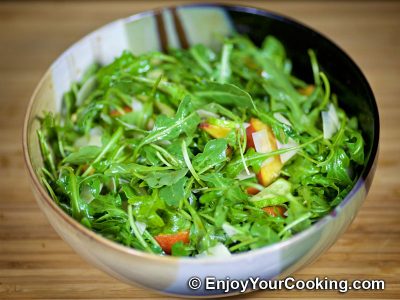 Arugula and Peach Salad